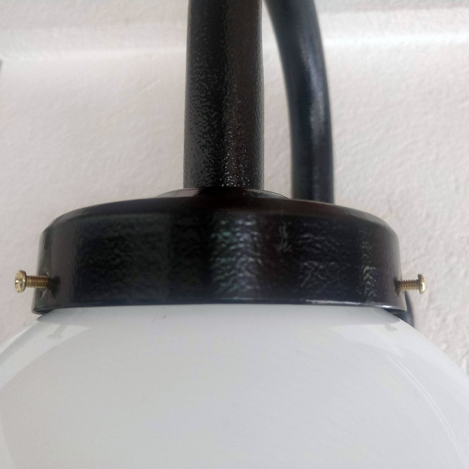 ApliqueGloboOpalNegro1LDetalle